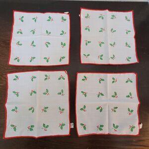 Lillian Vernon Christmas 4 pc Lot Holly Hankerchief 8" x 8" Vintage Hong Kong